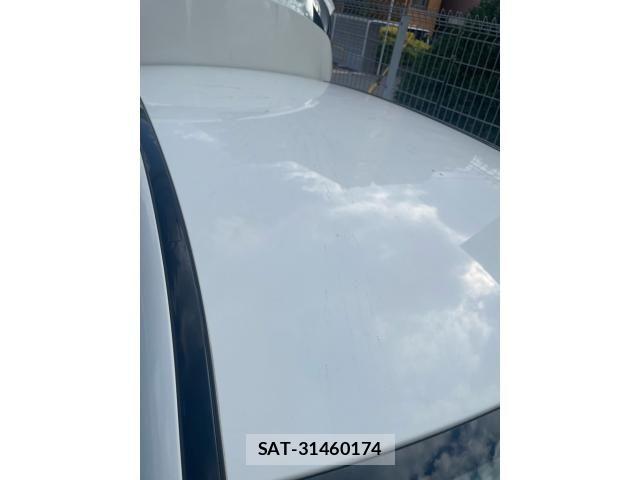 Mercedes Benz A-CLASS 2013-10 8366905-22
