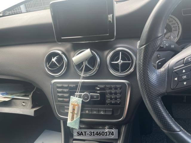 Mercedes Benz A-CLASS 2013-10 8366905-7