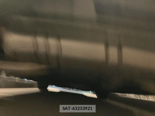 Mercedes Benz A-CLASS 2013-04 8366904-7