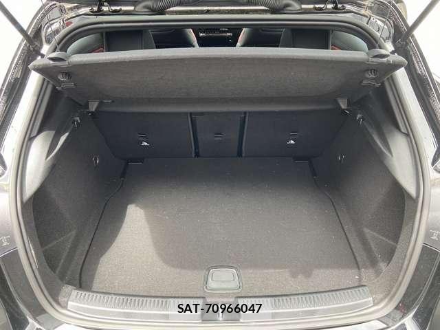 Mercedes Benz A-CLASS 2023-09 8366900-20