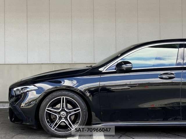 Mercedes Benz A-CLASS 2023-09 8366900-25