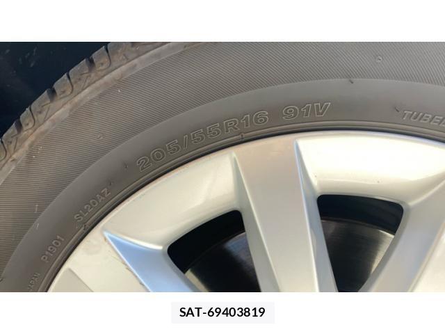 Mercedes Benz A-CLASS 2018-02 8371838-5