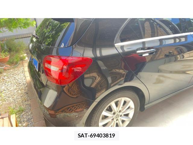 Mercedes Benz A-CLASS 2018-02 8371838-6