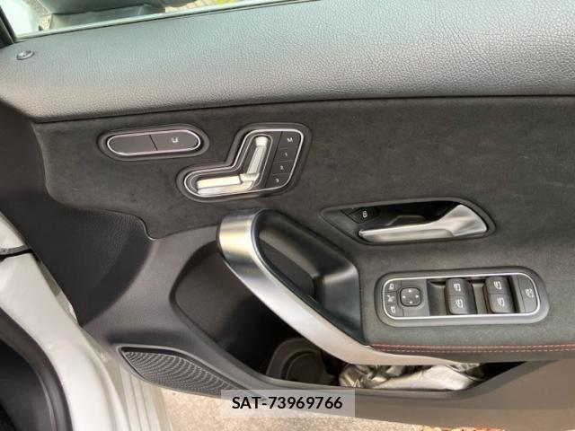 Mercedes Benz A-CLASS 2020-03 8413481-7