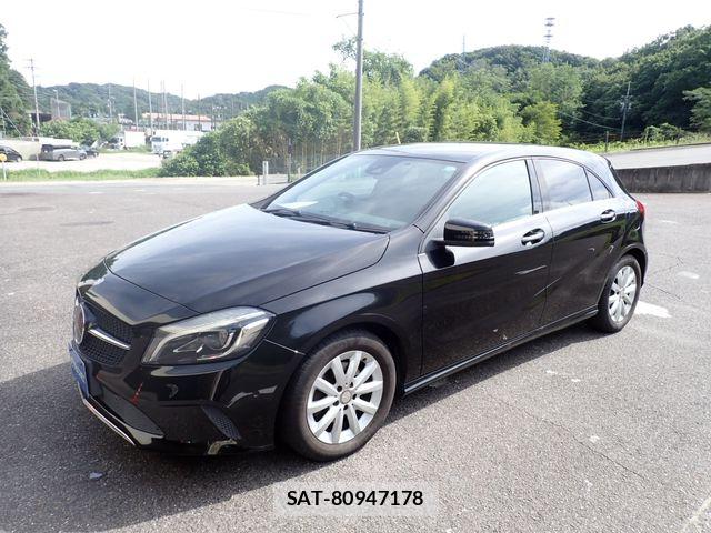 Mercedes Benz A-CLASS 2017-03 8413480-5