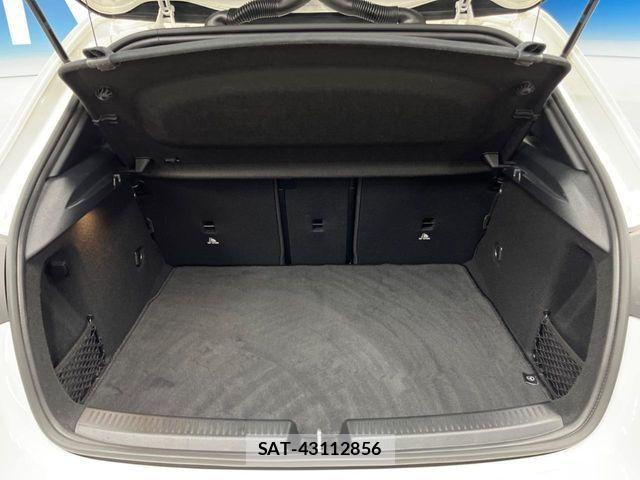 Mercedes Benz A-CLASS 2019-09 8457122-11