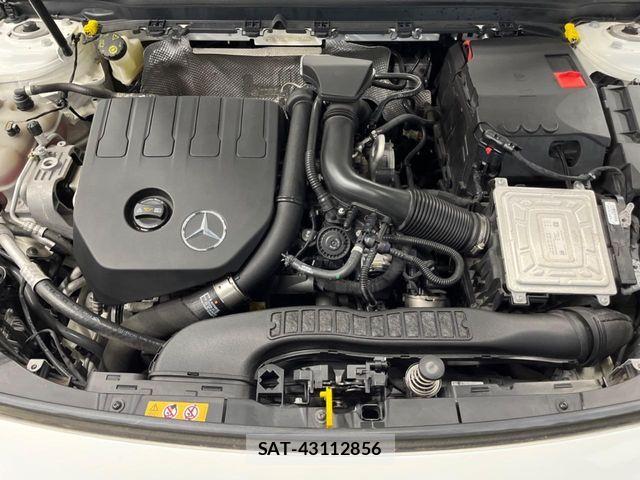 Mercedes Benz A-CLASS 2019-09 8457122-18