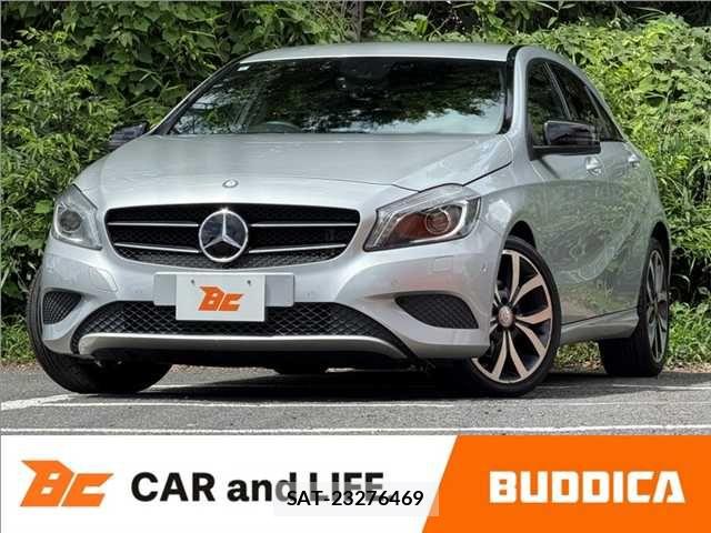 Mercedes Benz A-CLASS 2013-07 8457879-0