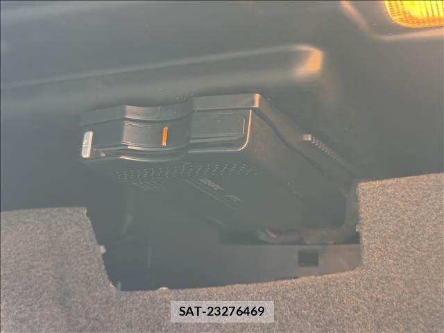 Mercedes Benz A-CLASS 2013-07 8457879-16