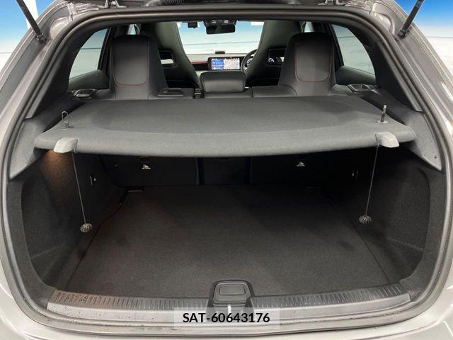Mercedes Benz A-CLASS 2024-02 8457095-11