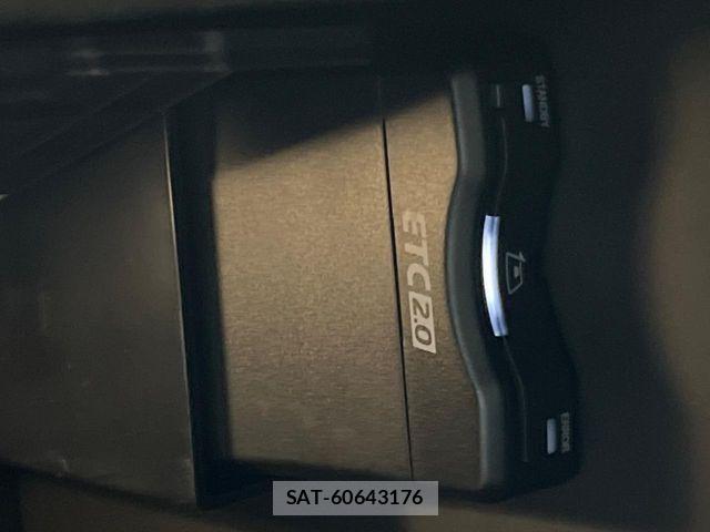 Mercedes Benz A-CLASS 2024-02 8457095-7