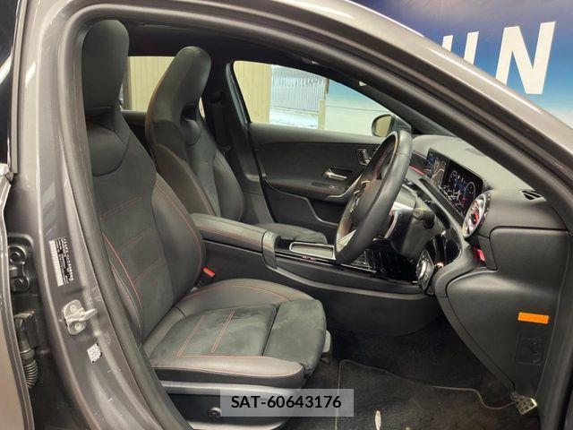 Mercedes Benz A-CLASS 2024-02 8457095-8