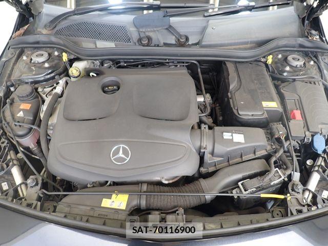 Mercedes Benz A-CLASS 2016-09 8485702-27
