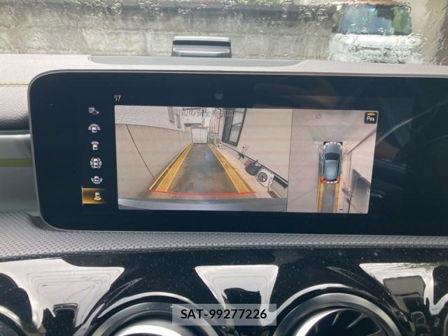 Mercedes Benz A-CLASS 2018-12 8485698-23