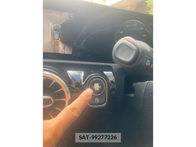 Mercedes Benz A-CLASS 2018-12 8485698-25