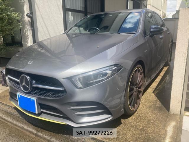 Mercedes Benz A-CLASS 2018-12 8485698-2