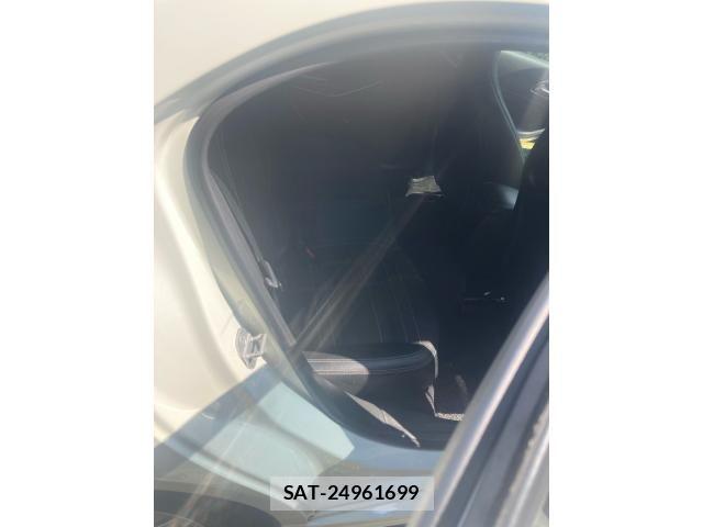 Mercedes Benz A-CLASS 2013-10 8525683-10