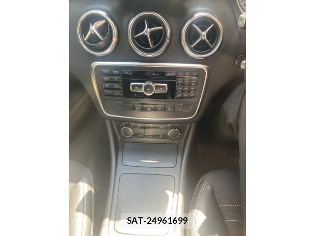 Mercedes Benz A-CLASS 2013-10 8525683-18