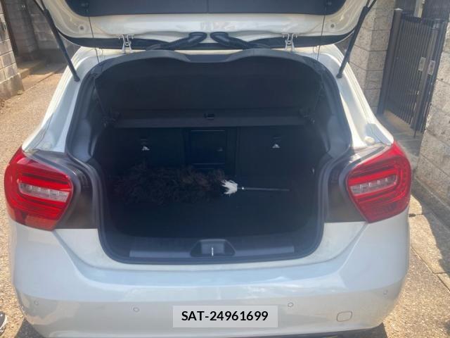 Mercedes Benz A-CLASS 2013-10 8525683-23