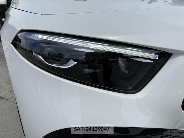 Mercedes Benz A-CLASS 2025-08 8562586-12