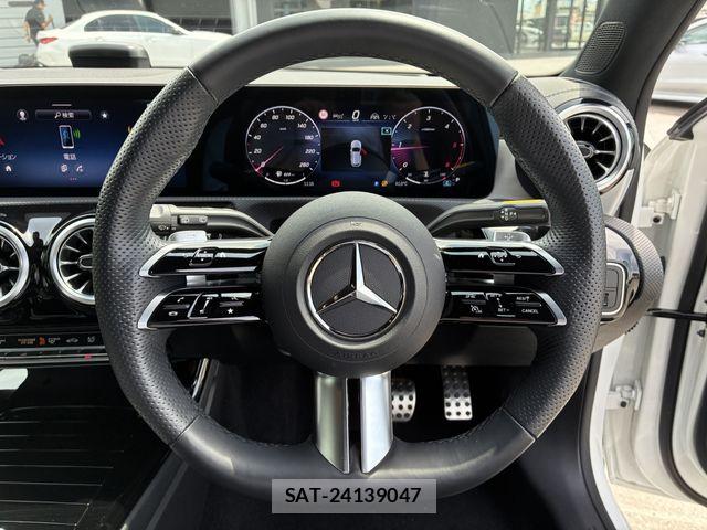 Mercedes Benz A-CLASS 2025-08 8562586-14