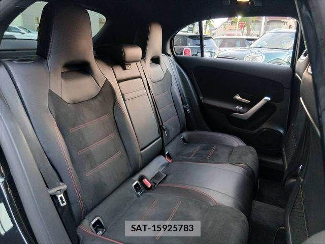 Mercedes Benz A-CLASS 2019-06 8562591-7