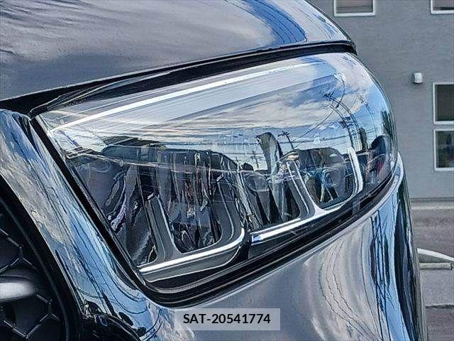 Mercedes Benz A-CLASS 2024-01 8562585-21