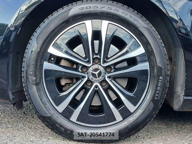 Mercedes Benz A-CLASS 2024-01 8562585-24