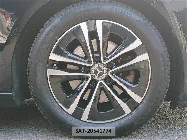 Mercedes Benz A-CLASS 2024-01 8562585-26
