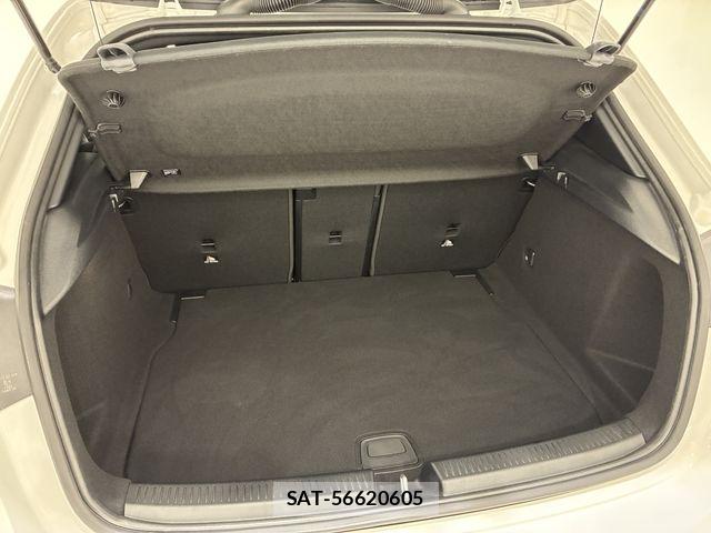 Mercedes Benz A-CLASS 2025-03 8627619-17