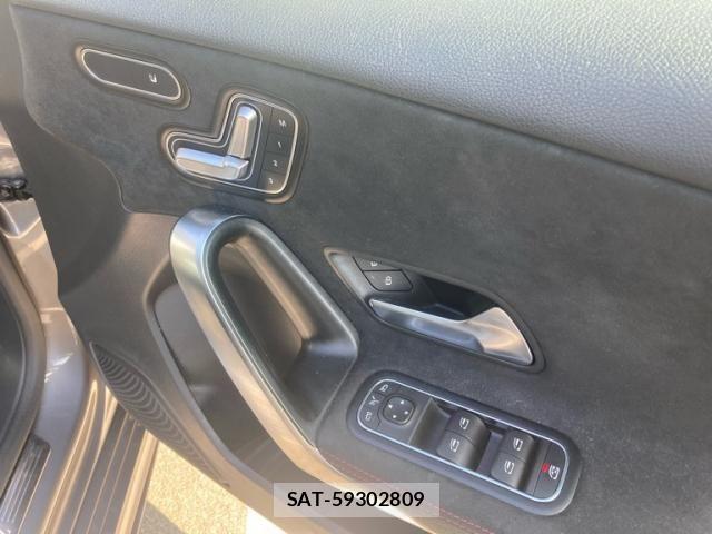 Mercedes Benz A-CLASS 2020-09 8627620-17