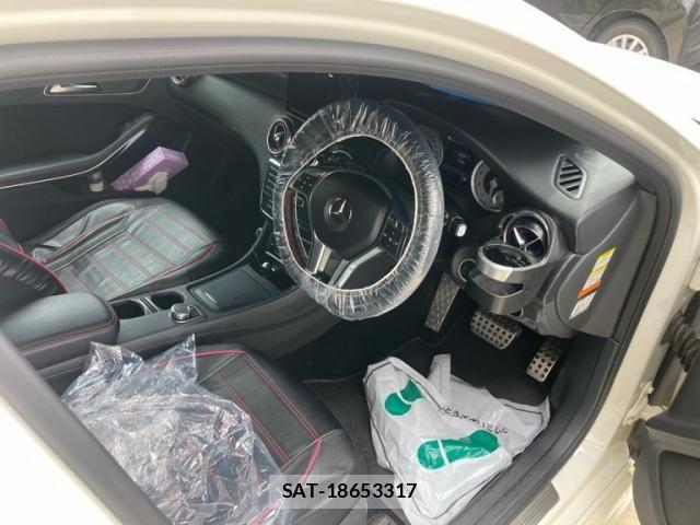 Mercedes Benz A-CLASS 2013-09 8627622-6