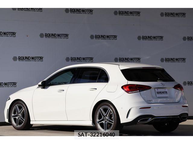 Mercedes Benz A-CLASS 2019-12 8660131-4