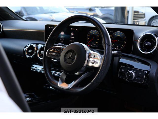 Mercedes Benz A-CLASS 2019-12 8660131-7
