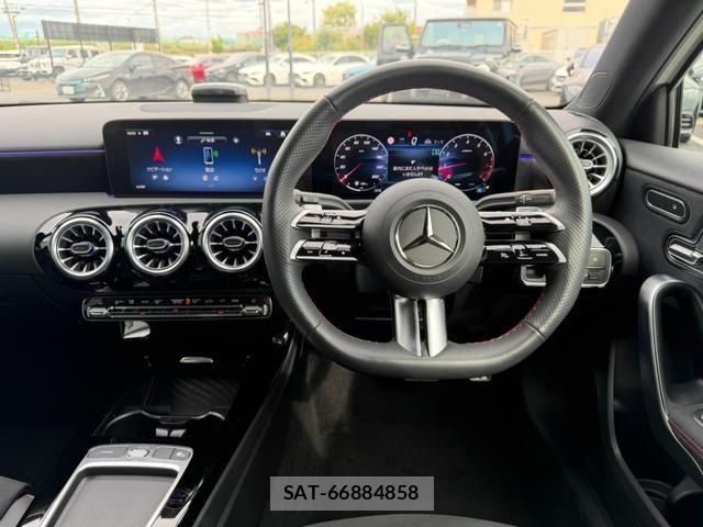Mercedes Benz A-CLASS 2024-09 8660126-11