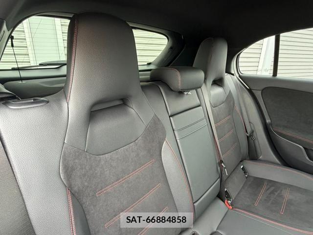 Mercedes Benz A-CLASS 2024-09 8660126-4