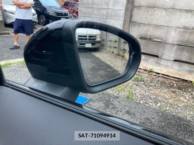 Mercedes Benz A-CLASS 2018-12 8660129-22