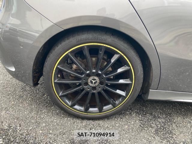 Mercedes Benz A-CLASS 2018-12 8660129-4