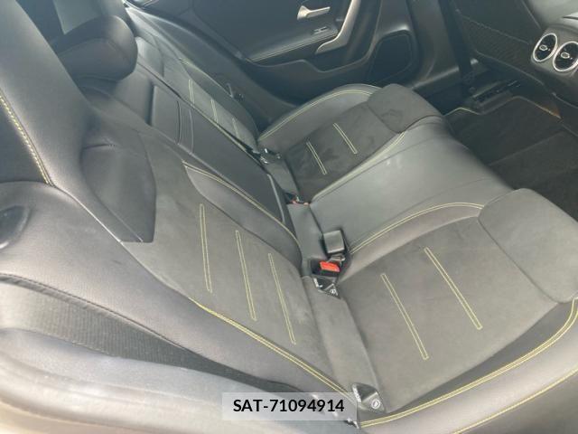 Mercedes Benz A-CLASS 2018-12 8660129-8