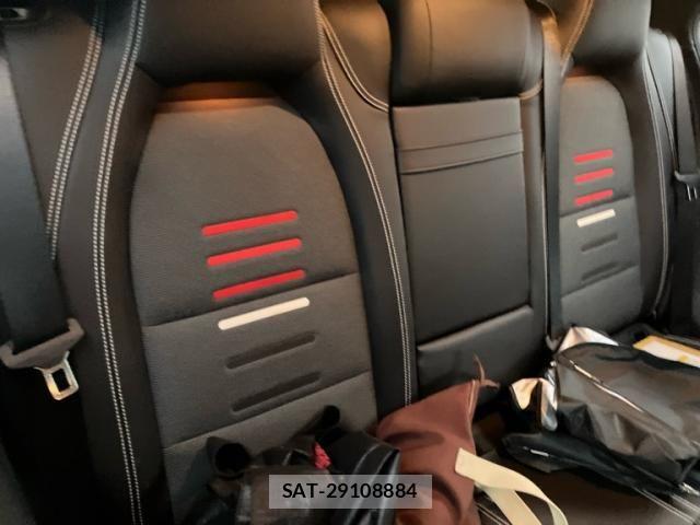 Mercedes Benz A-CLASS 2018-05 8660133-13