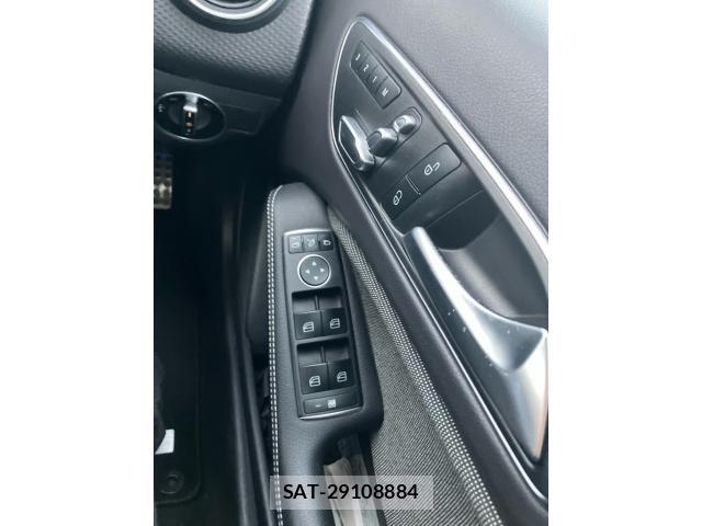 Mercedes Benz A-CLASS 2018-05 8660133-18