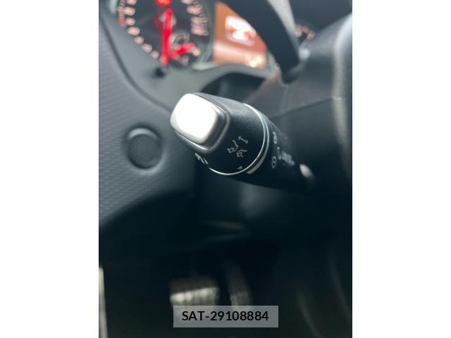 Mercedes Benz A-CLASS 2018-05 8660133-20