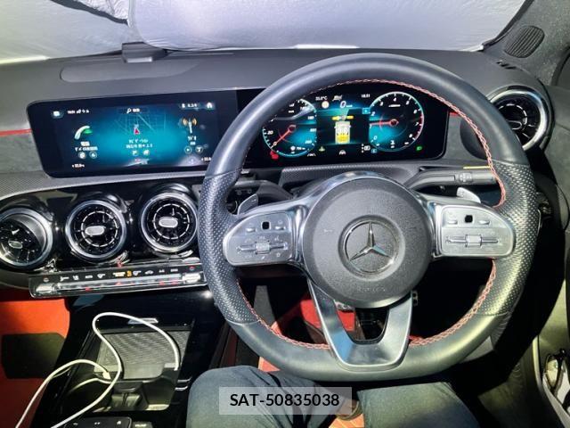 Mercedes Benz A-CLASS 2021-09 8660130-14