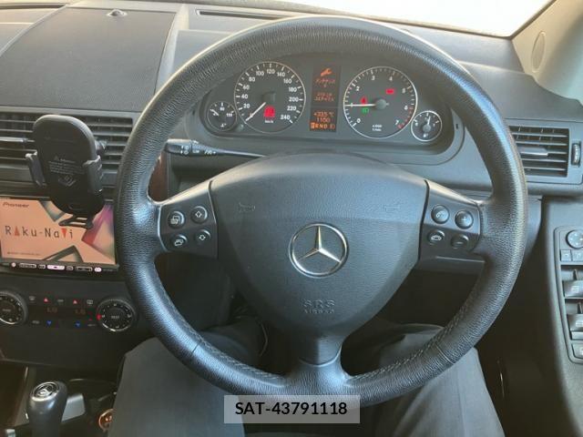 Mercedes Benz A-CLASS 2007-11 8685919-14