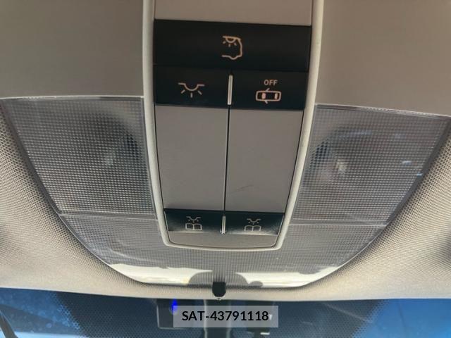 Mercedes Benz A-CLASS 2007-11 8685919-25