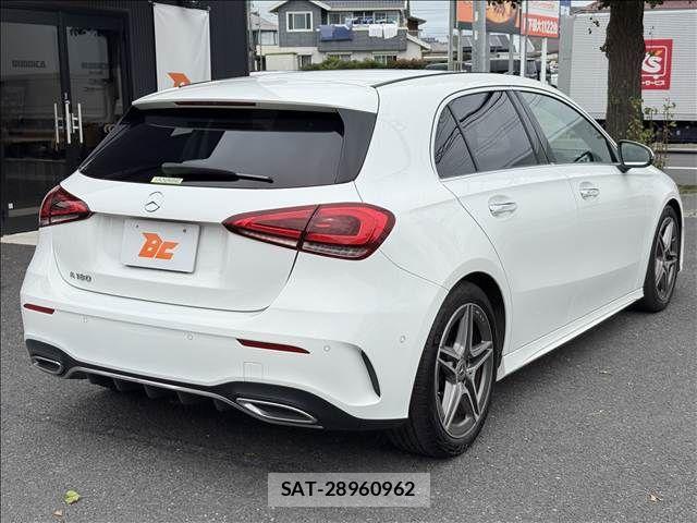 Mercedes Benz A-CLASS 2019-02 8685918-23