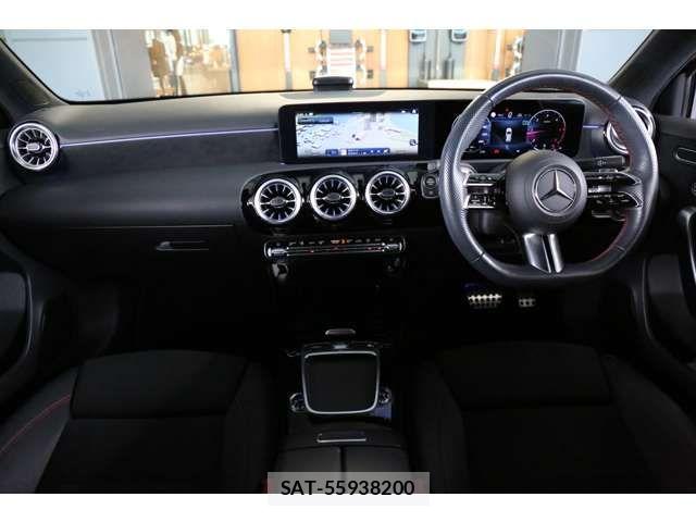 Mercedes Benz A-CLASS 2023-10 8743740-9