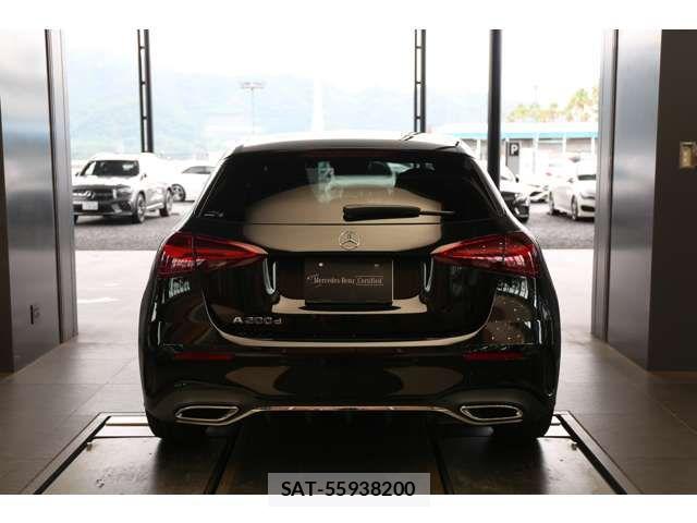 Mercedes Benz A-CLASS 2023-10 8743740-6