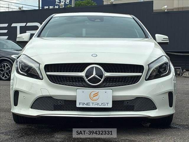 Mercedes Benz A-CLASS 2016-07 8743752-12