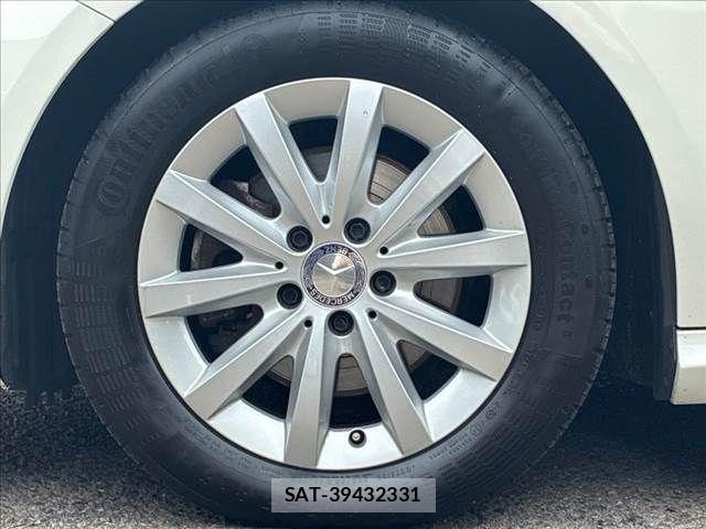 Mercedes Benz A-CLASS 2016-07 8743752-23